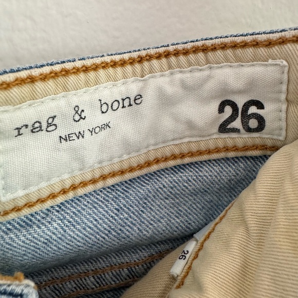 Rag & Bone Rosa Mid-Rise Boyfriend in Harper Jean - Picture 9 of 9